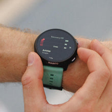 Load image into Gallery viewer, Suunto Run 2 Aloe Green 4GB